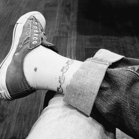 Meet your Posher, Johnna - Picture 1 of 1